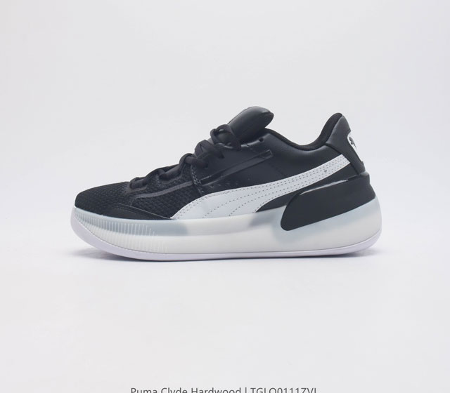 彪马库兹马 Puma Clyde Hardwood 复古低帮缓震透气实战篮球鞋男士运动鞋 这双鞋很大的特征就是后半部分的皮质鞋面 皮质鞋面对脚的包覆真的有那种老