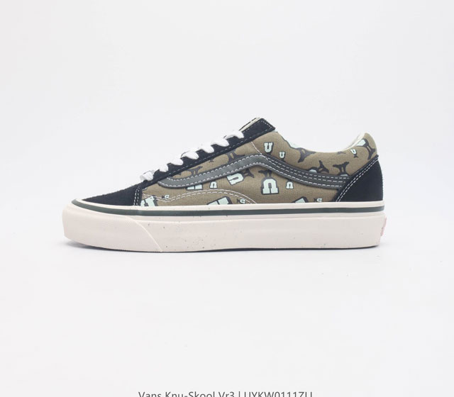 万斯 Vans Knu-Skool Vr3 Lx 面包鞋 坎普尔 茱利安系列低帮复古硫化休闲运动板鞋 肥胖版大logo 要说整个 年最为热门的鞋型之一 面包鞋