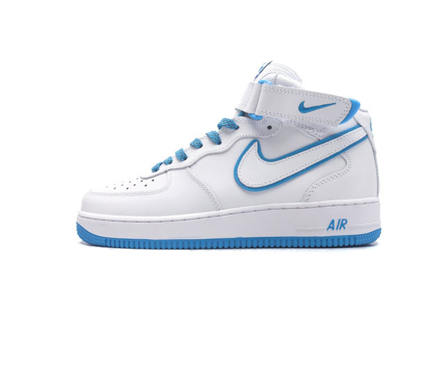 耐克 Nike Air Force 1 07 空军一号af1 中帮 魔术贴 百搭休闲运动板鞋 柔软 弹性十足的缓震性能和出色的中底设计 横跨复古与现代的外型结合