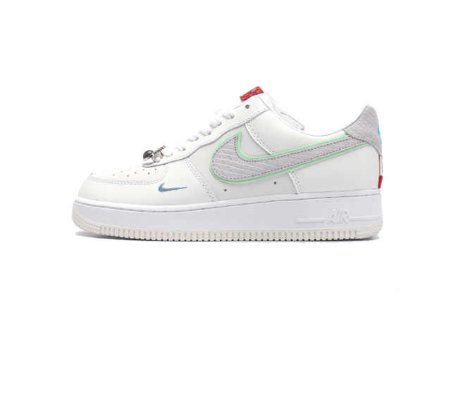 头层皮 耐克 Nike Air Force 1 07 空军一号af1 低帮百搭厚底增高休闲运动板鞋 柔软 弹性十足的缓震性能和出色的中底设计 横跨复古与现代的外