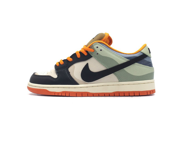 耐克 Nike Sb Dunk Low Pro 男 女滑板鞋 经典复古运动鞋 采用天然皮革 经久耐穿 塑就如元年款 Dunk 般的复古质感 鞋头透气孔 搭配鞋口