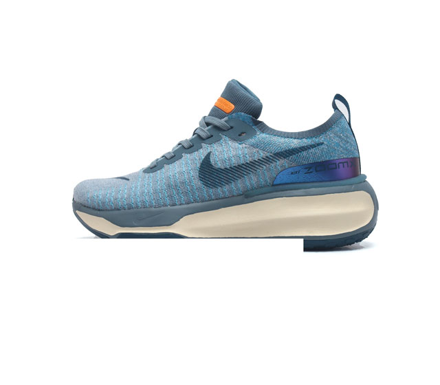 耐克 Nike Zoomx Invincible Run Fk 3 机能风格运动鞋 厚底增高老爹鞋 最新一代的invincible 第三代来了 首先鞋面采用的是