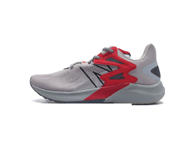 新百伦 New Balance Nb 男鞋rc Elite系列mprmxcg12马拉松专业竞速碳板跑步鞋 搭载全新升级的全脚掌 Fuelcell科技中底 其优秀