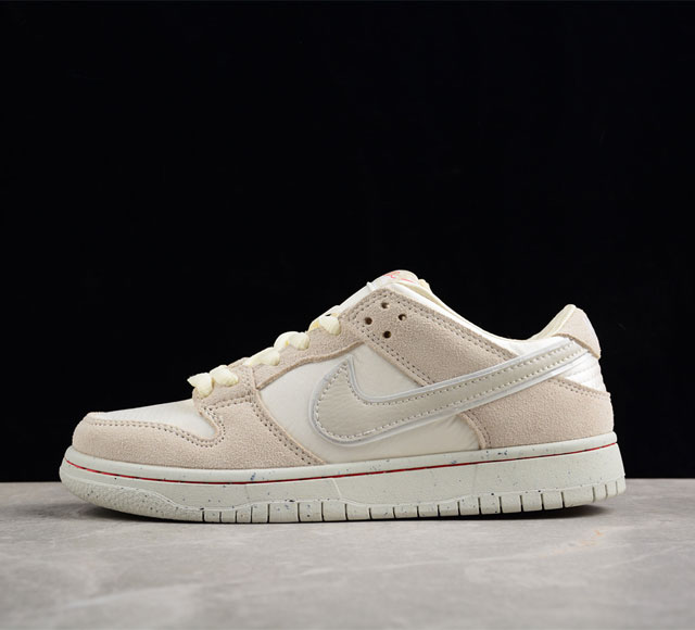 Nk Sb Dunk Low 2024情人节主题 Sb低帮休闲板鞋 Fz5654-100 #鞋身通体采用简约的灰白色调呈现 相比于暗红色来说更加清爽百搭 材质方