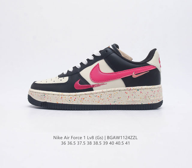 耐克 Nike Air Force 1 07 空军一号低帮百搭休闲运动板鞋 柔软 弹性十足的缓震性能和出色的中底设计 横跨复古与现代的外型结合 造就出风靡全球三