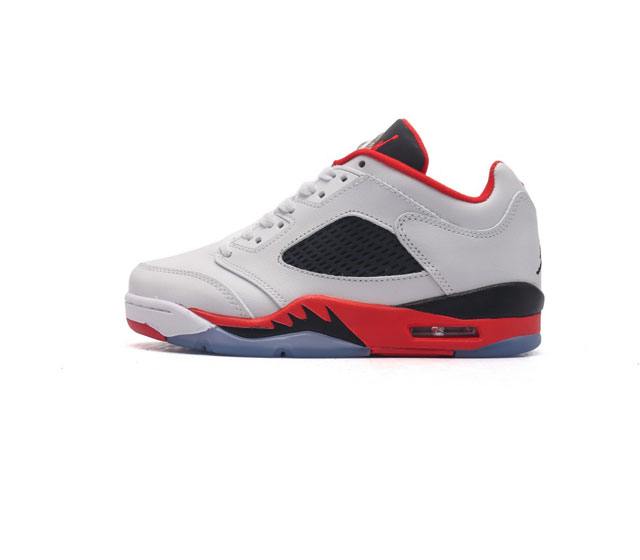 耐克 Nike Air Jordan 5 Retro 低帮 乔丹之子 Aj5 乔丹5代 Aj5 乔5 乔丹5 低邦 乔丹篮球运动鞋 低帮复古休闲文化篮球鞋 后跟