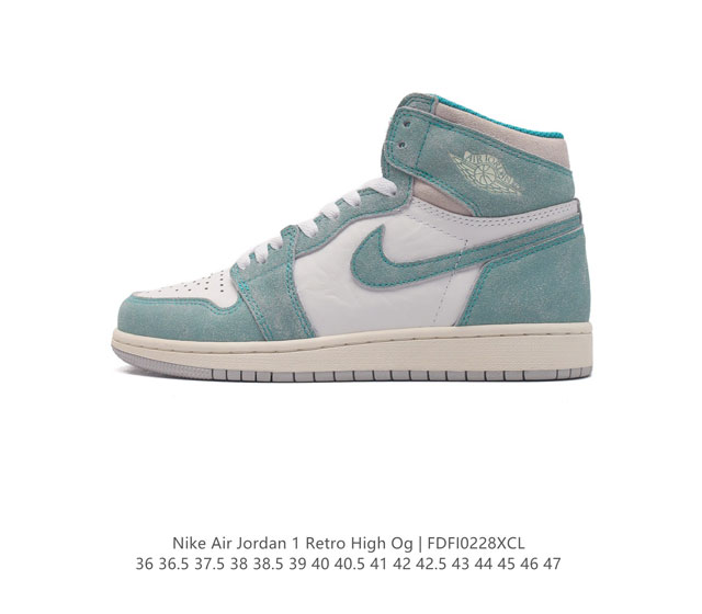 耐克 男女鞋 Nike Air Jordan 1 Retro High Og 乔丹一代aj1 乔1 Aj1 篮球鞋复刻运动鞋 皮面高帮板鞋的设计灵感源自运动夹克