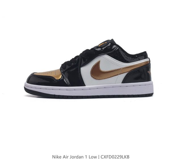 耐克 乔丹1代 Air Jordan 1 Low Aj1 乔1 低帮复古文化休闲运动篮球鞋 此款鞋从19 年面世的元年款汲取设计灵感 采用简洁大方的经典外观 熟