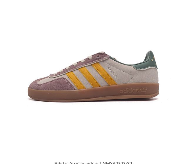 Adidas Originals Gazelle Indoor 三叶草复古休闲防滑耐磨低帮板鞋 鞋款采用柔软的绒面革和耐用的皮革衬里融合在橡胶外底上 具有半透明