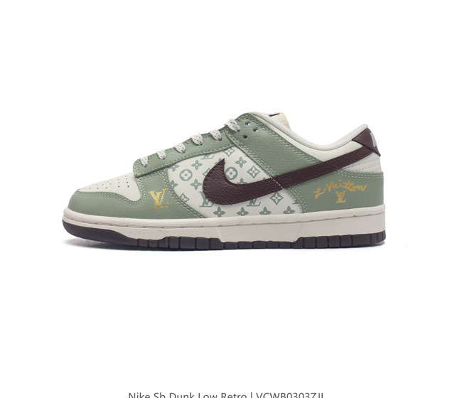 耐克 Nike Dunk Low Retro 运动鞋复古板鞋 路易威登联名款 作为 80 年代经典篮球鞋款 起初专为硬木球场打造 后来成为席卷街头的时尚标杆 现