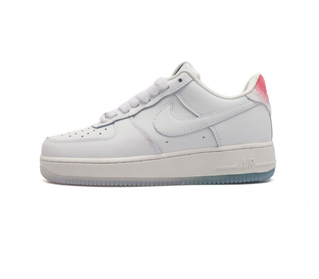 耐克 Nike Air Force 1 07 空军一号af1 低帮百搭厚底增高休闲运动板鞋 柔软 弹性十足的缓震性能和出色的中底设计 横跨复古与现代的外型结合