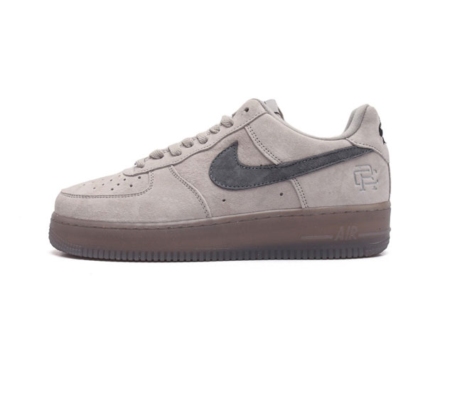 耐克 Nike Air Force 1 07 空军一号 Af 1 低帮百搭休闲运动板鞋 柔软 弹性十足的缓震性能和出色的中底设计 横跨复古与现代的外型结合 造就