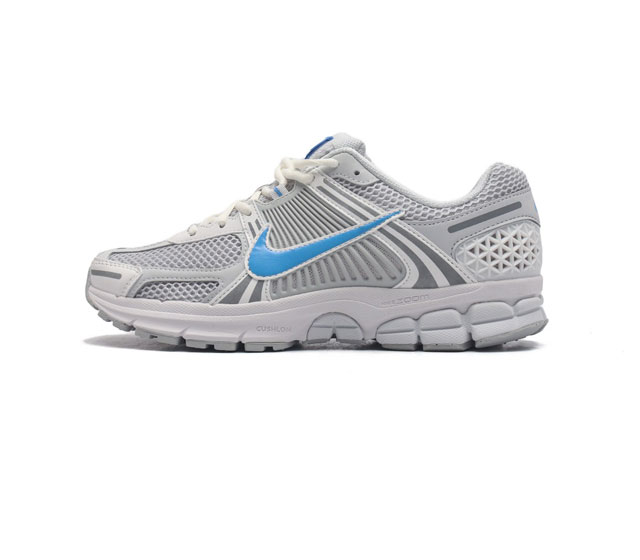 公司级 Nike 耐克夏季 Zoom Vomero 5 运动鞋休闲训练跑步鞋 Nike Zoom Vomero 5 男女子运动鞋妥帖包覆足部 提供透气支撑效果