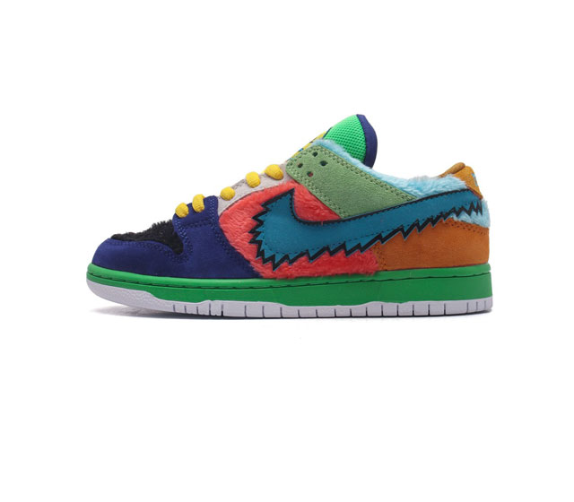 真标 耐克nike Dunk Low 板鞋 Sb系列经典百搭休闲运动板鞋加厚鞋舌的填充 使舒适性大大提升 同时也更方便穿脱中底部分则加入了脚感柔软舒适zooma