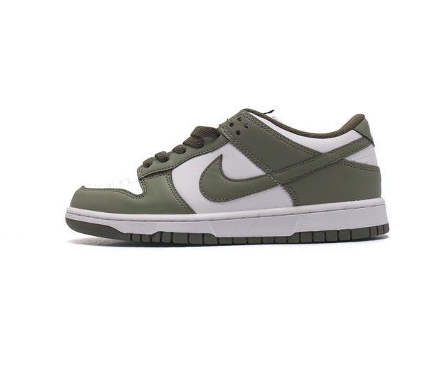 耐克nike Dunk Low 板鞋 Sb系列经典百搭休闲运动板鞋加厚鞋舌的填充 使舒适性大大提升 同时也更方便穿脱中底部分则加入了脚感柔软舒适zoomair气