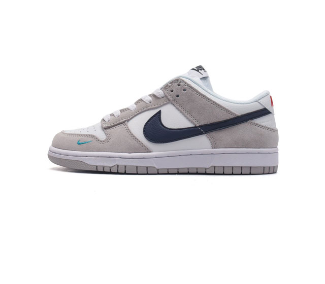 真标 耐克nike Dunk Low 板鞋 Sb系列经典百搭休闲运动板鞋加厚鞋舌的填充 使舒适性大大提升 同时也更方便穿脱中底部分则加入了脚感柔软舒适zooma