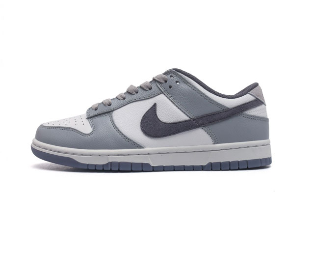 耐克 Sb 系列 Nike Dunk Low Sp 运动鞋复古板鞋 作为 80 年代经典篮球鞋款 起初专为硬木球场打造 后来成为席卷街头的时尚标杆 现以经典细节