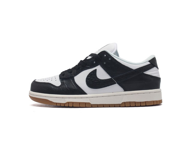 真标 耐克nike Dunk Low 板鞋 Sb系列经典百搭休闲运动板鞋加厚鞋舌的填充 使舒适性大大提升 同时也更方便穿脱中底部分则加入了脚感柔软舒适zooma