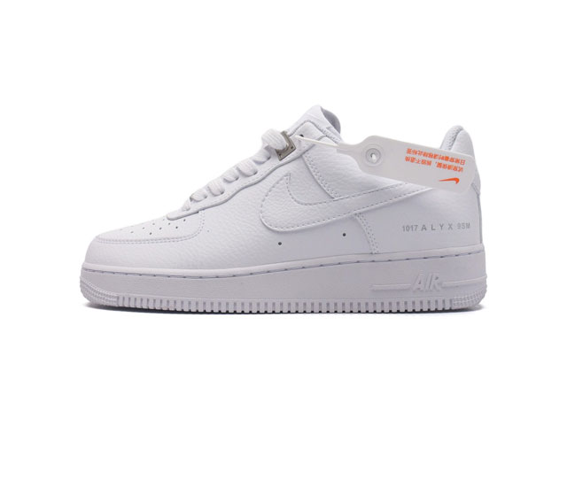 耐克男女鞋 Nike Air Force 1 '07 Lv8 空军一号运动鞋 Af1 时尚休闲篮球板鞋 设计灵感源自摔跤运动 助你发挥天赋 震撼全场 华丽设计搭