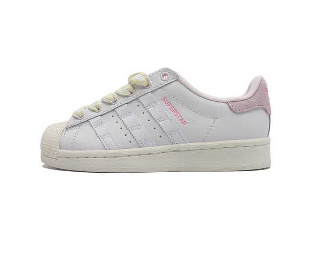 真标 阿迪达斯 Adidas Superstar Ayoon W 三叶草运动鞋经典贝壳头板鞋 时尚男女鞋 真皮鞋面材质 标志性的贝壳鞋头 锯齿三条纹 简约的线条 - 点击图像关闭