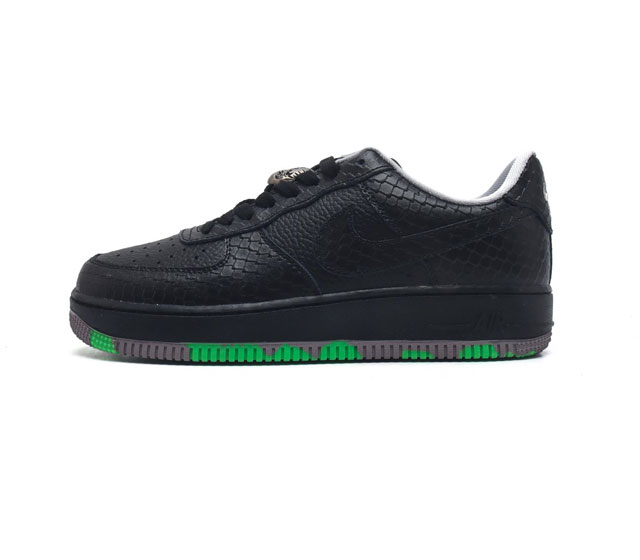 耐克 Nike Air Force 1 07 空军一号 Af 1 低帮 厚底增高百搭 休闲运动板鞋 柔软 弹性十足的缓震性能和出色的中底设计 横跨复古与现代的外