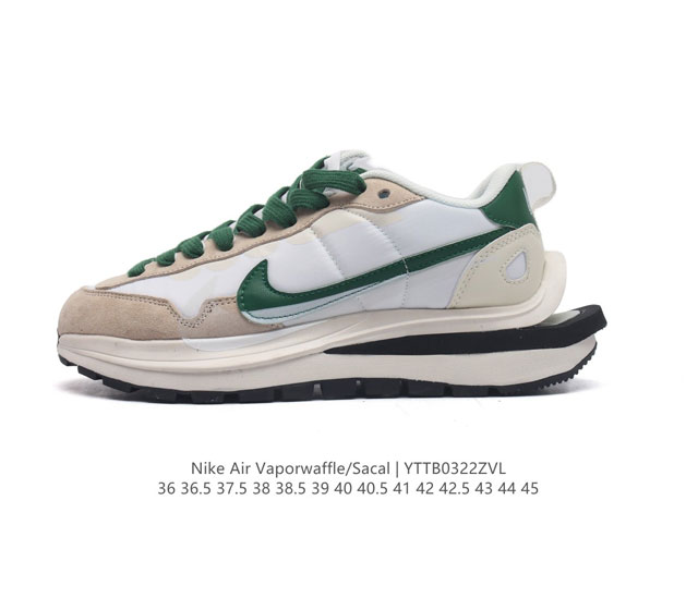 耐克 Sacai X Nike Vaporwaffle 华夫三代3.0 走秀重磅联名款运动鞋 鞋款由pegasus与vaporfly两款鞋型的设计元素共同构建