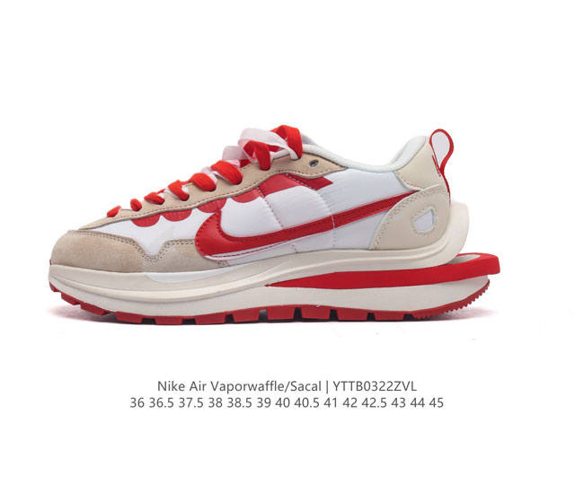 耐克 Sacai X Nike Vaporwaffle 华夫三代3.0 走秀重磅联名款运动鞋 鞋款由pegasus与vaporfly两款鞋型的设计元素共同构建