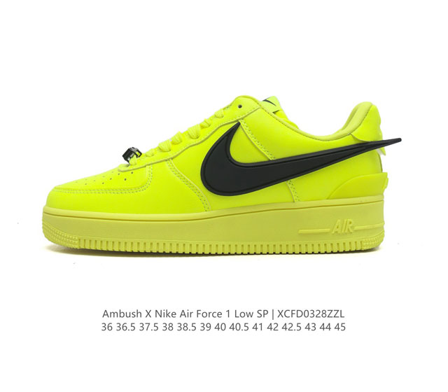 耐克 空军一号 Af1 低帮休闲板鞋 Ambush X Nk Air Force 7 Low Sp 空军一号联名标志性的swoosh延伸至鞋跟之外 鞋舌和鞋垫上