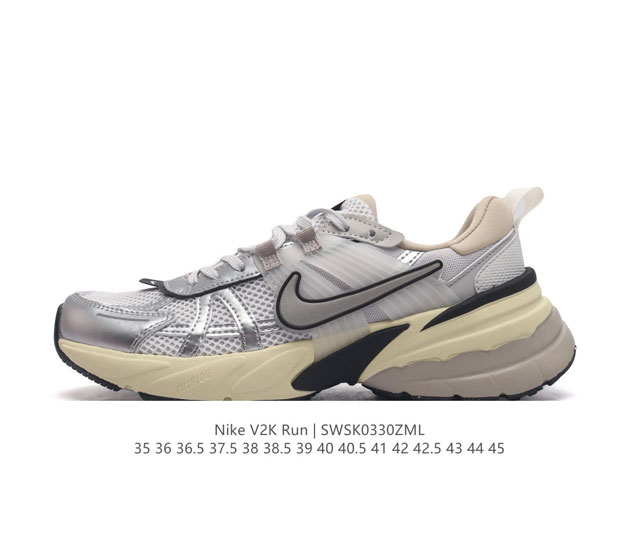 公司级 Nike 耐克 V2K Run 减震防滑 复古低帮跑步鞋 超火复古跑鞋 采用太空革组合呼吸网眼布鞋面材质 搭载正确4层组合底模 嵌入tpu加固稳定模块,