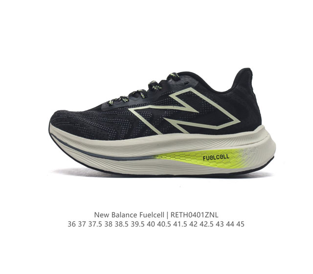 新百伦 New Balance Nb 运动鞋rc Elite系列 马拉松专业竞速碳板跑步鞋 搭载全新升级的全脚掌 Fuelcell科技中底 其优秀的疾速回弹性能