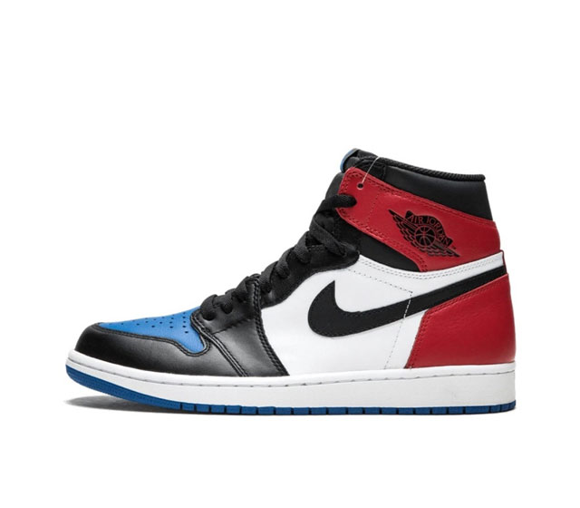 真二层耐克 Nike Air Jordan 1 Retro High Og 乔丹一代aj1 乔1 Aj1 高帮篮球鞋复刻运动鞋 皮面高帮板鞋的设计灵感源自运动夹