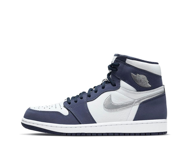 真二层耐克 Nike Air Jordan 1 Retro High Og 乔丹一代aj1 乔1 Aj1 高帮篮球鞋复刻运动鞋 皮面高帮板鞋的设计灵感源自运动夹