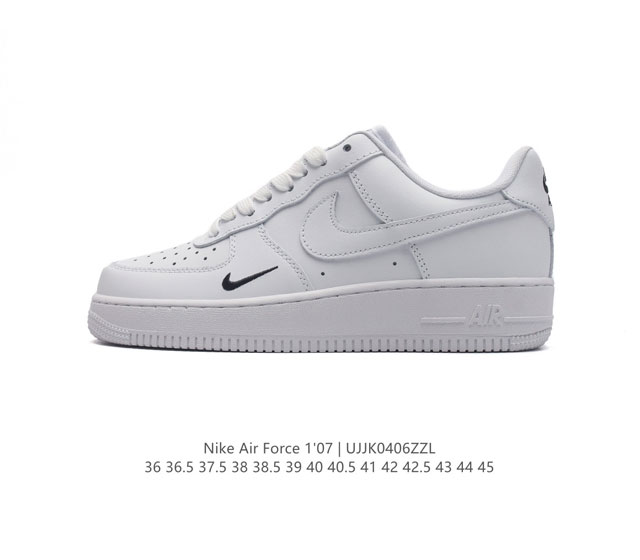 耐克 Nike Air Force 1 '07 Low 空军一号含气垫 低帮百搭厚底增高休闲运动板鞋。柔软、弹性十足的缓震性能和出色的中底设计，横跨复古与现代的