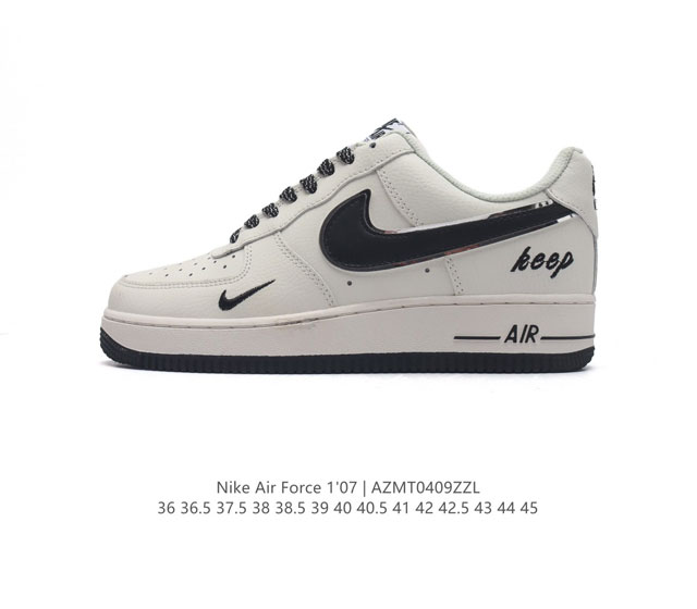 耐克 Nike Air Force 1 '07 Low 空军一号含气垫 低帮百搭厚底增高休闲运动板鞋。柔软、弹性十足的缓震性能和出色的中底设计，横跨复古与现代的