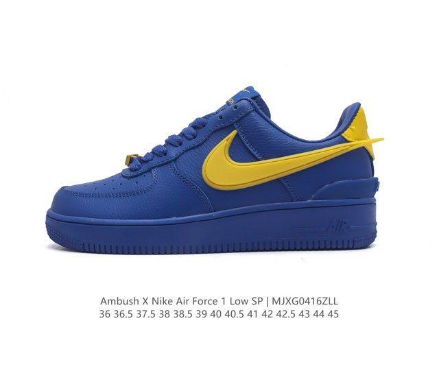 真标 耐克 空军一号 Af1 低帮休闲板鞋 Ambush X Nk Air Force 1'07 Low S 空军一号联名标志性的swoosh延伸至鞋跟之外，鞋