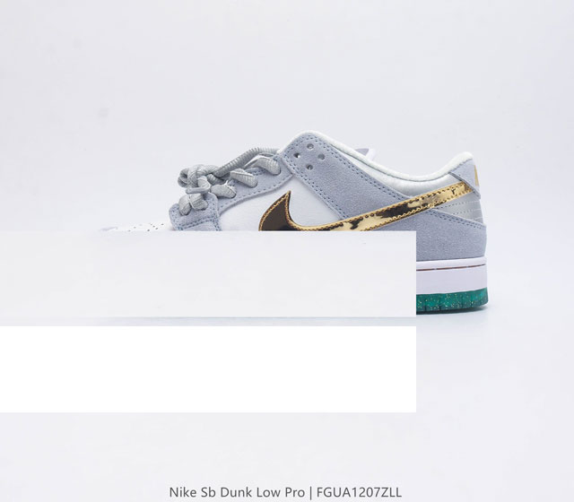 耐克 Nike Sb Dunk Low Pro 男 女滑板鞋 经典复古运动鞋 采用低帮设计，塑就经典 Dunk 风格。鞋垫后跟搭载 Zoom Air 气垫，加衬