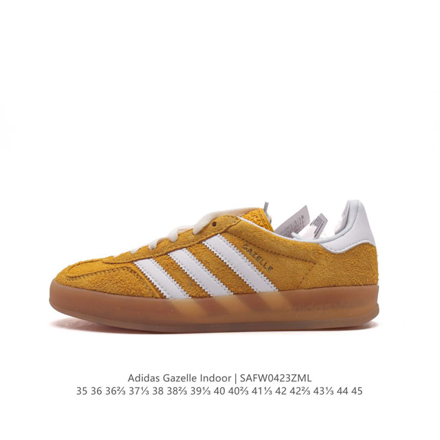 阿迪达斯 Adidas Originals Gazelle Indoor 复古三叶草防滑透明橡胶板鞋经典运动鞋。这款经典鞋,忠于原版设计,缀撞色三条纹和鞋跟饰片