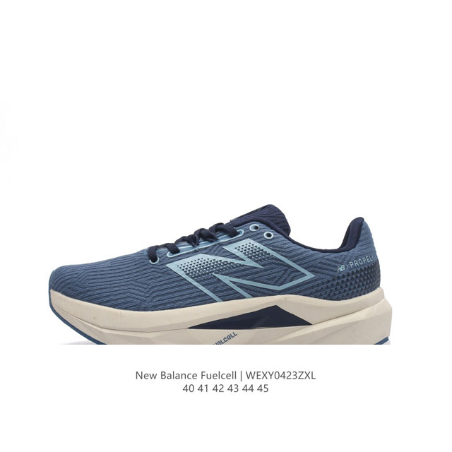 新百伦 New Balance Nb 男鞋rc Elite系列wwwkerb4马拉松专业竞速碳板跑步鞋。搭载全新升级的全脚掌，Fuelcell科技中底，其优秀的