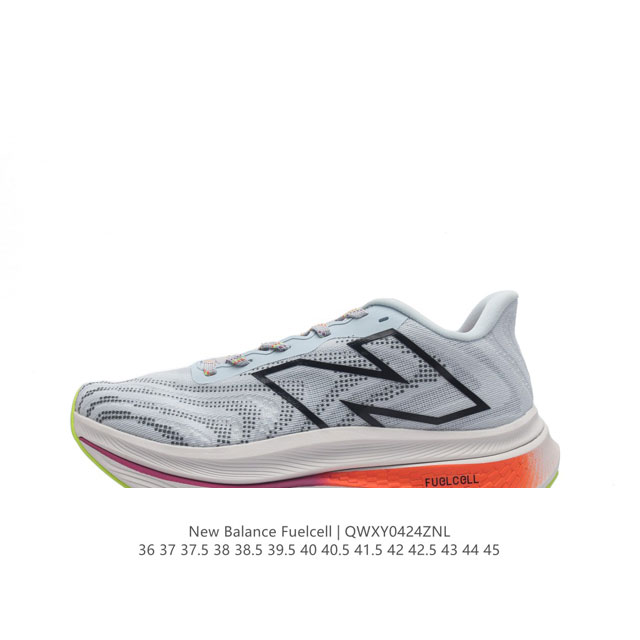 公司级 新百伦 New Balance Nb 男女鞋rc Elite系列mrcxca3马拉松专业竞速碳板跑步鞋。搭载全新升级的全脚掌，Fuelcell科技中底，