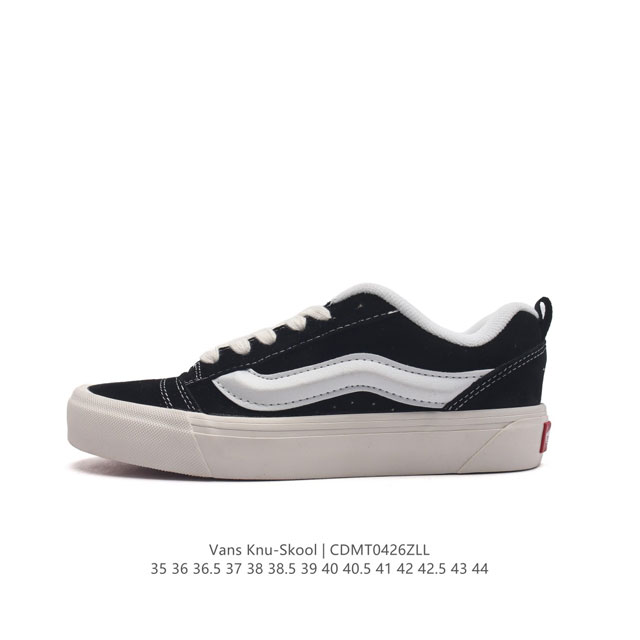 万斯 Vans Knu-Skool Vr3 Lx 面包鞋。坎普尔 茱利安系列低帮复古硫化休闲运动板鞋“肥胖版大logo”要说整个2023年最为热门的鞋型之一，