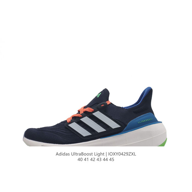 阿迪达斯 .老爹鞋 全新adidas Ultra Light Boost 系列超轻升级，10周年新一代缓震运动跑鞋。在阿迪达斯boost跑鞋面世十周年之际，阿迪