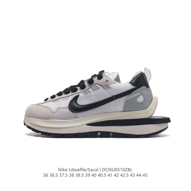 耐克 Nike 耐克双勾swoosh跑鞋 厚底增高运动鞋。Sacai X Nike Ldwaffle 慢跑鞋 Sacai 将 Nike 经典鞋款 Waffle