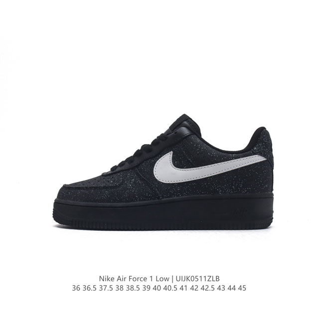 耐克 Nike Air Force 1 '07 Low 空军一号含气垫 低帮百搭厚底增高休闲运动板鞋。柔软、弹性十足的缓震性能和出色的中底设计，横跨复古与现代的