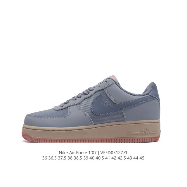 耐克 Nike Air Force 1 '07 Low 空军一号含气垫 低帮百搭厚底增高休闲运动板鞋。柔软、弹性十足的缓震性能和出色的中底设计，横跨复古与现代的