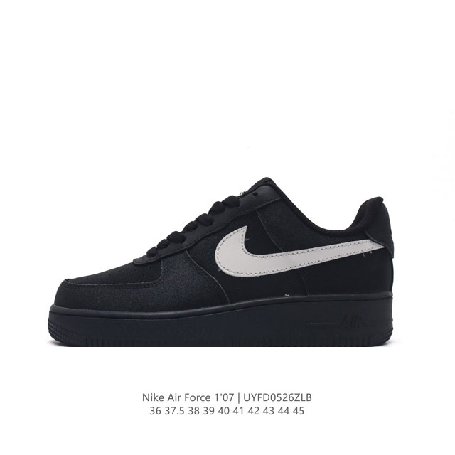 耐克 Nike Air Force 1 '07 Low 空军一号含气垫 低帮百搭厚底增高休闲运动板鞋。柔软、弹性十足的缓震性能和出色的中底设计，横跨复古与现代的