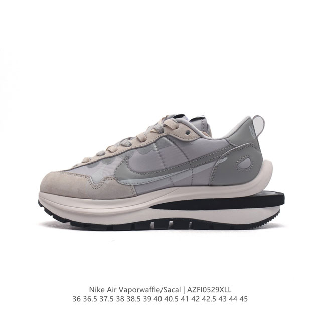 耐克 Nike 耐克双勾swoosh跑鞋 厚底增高运动鞋。Sacai X Nike Ldwaffle 慢跑鞋 Sacai 将 Nike 经典鞋款 Waffle