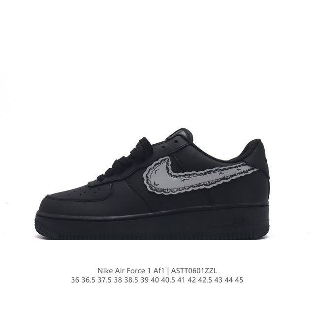 耐克 Nike Air Force 1 '07 Low 空军一号含气垫 低帮百搭厚底增高休闲运动板鞋。柔软、弹性十足的缓震性能和出色的中底设计，横跨复古与现代的