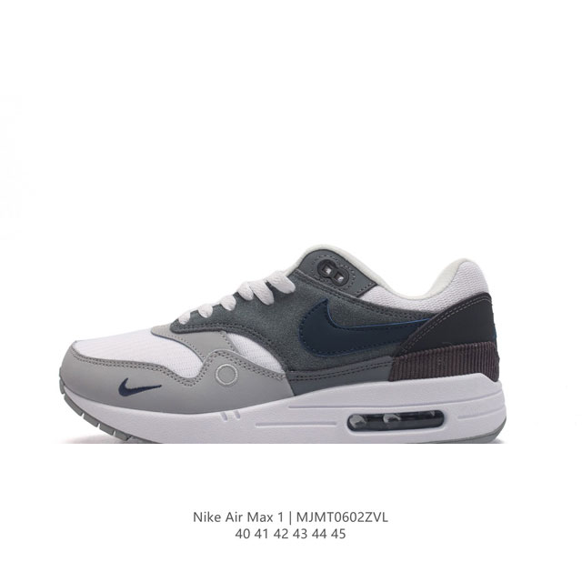 耐克 Nike Air Max 1 男子运动鞋 从法国建筑中汲取设计灵感，兼具运动风范和时尚格调，是此系列起初搭载 Air 的鞋款。疾速外观、经典缓震配置和经典