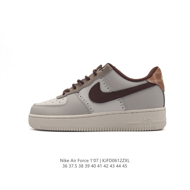 耐克 Nike Air Force 1 '07 Low 空军一号含气垫 低帮百搭厚底增高休闲运动板鞋。柔软、弹性十足的缓震性能和出色的中底设计，横跨复古与现代的