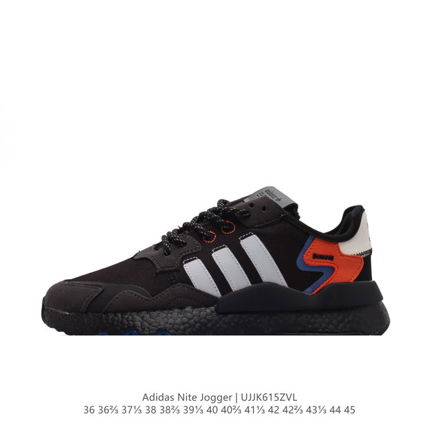 真爆 阿迪达斯 Adidas Nite Jogger 全新配色王嘉尔代言款运动鞋。织物透气鞋面 夜行者 3M反光 真爆大底复古跑鞋。 针织透气网布搭配皮革拼接打